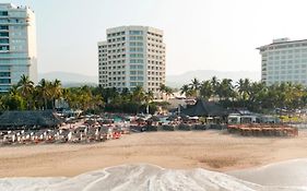 Sunscape Dorado Pacifico Ixtapa Resort & Spa
